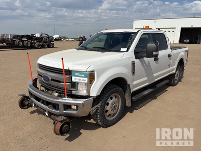 2019 Ford F-250 XLT 4x4 Crew Cab Hi-Rail Pickup