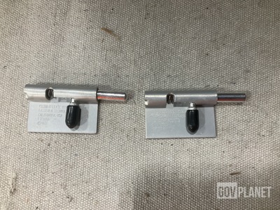 (208) Fastener Technology FTL1066 Barrel Bolts