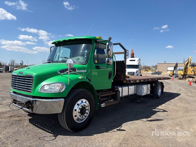 2019 Freightliner M2 106 4x2 Roll-Off Truck