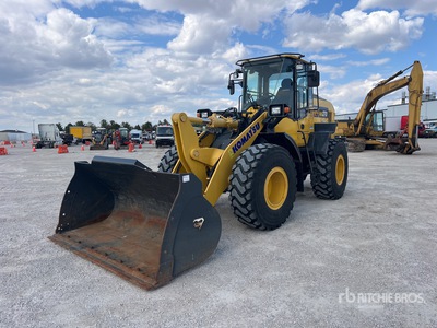 2022 Komatsu WA270-8 Wiellader