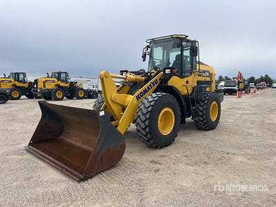 2022 Komatsu WA270-8 Chargeuse sur pneus