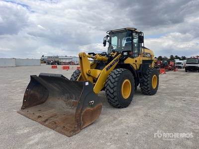 2023 Komatsu WA270-8 Wiellader