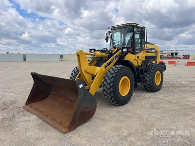 2023 Komatsu WA270-8 Chargeuse sur roues