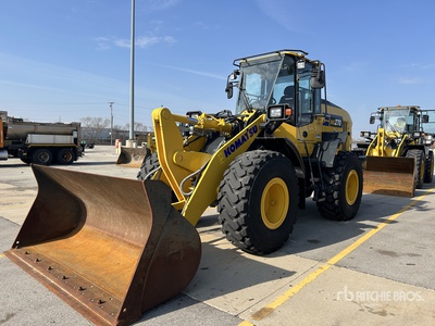 2023 Komatsu WA270-8 جرافة