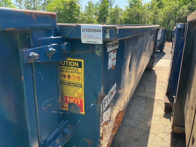 Wastequip 22 ft 6 in 30 cyd Roll-Off Container