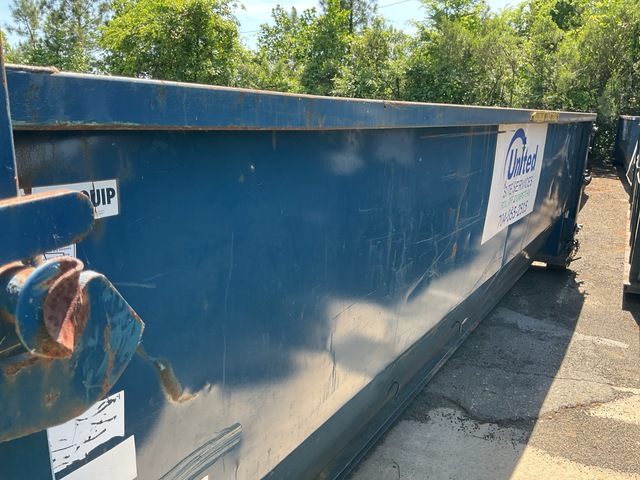 Wastequip 22 ft 6 in 30 cyd Roll-Off Container
