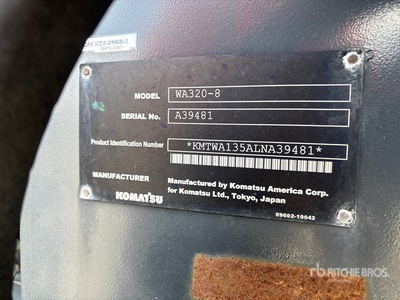 2021 Komatsu WA320-8 Pala gommata