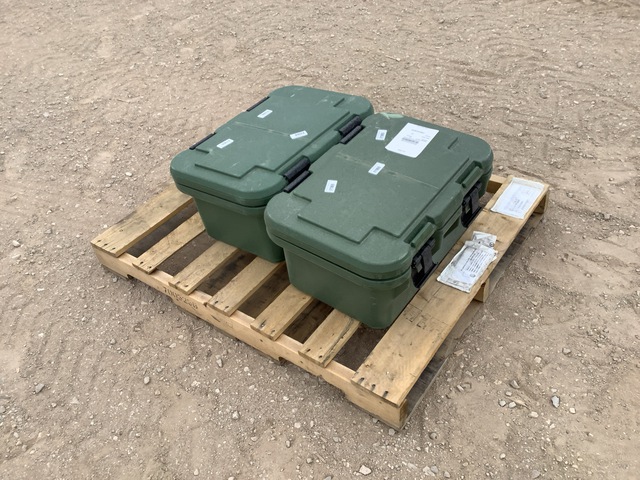 (2) Insulated Food Transporters (2) Insulated Food Transporters