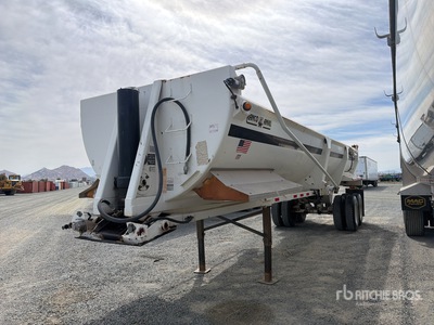 2006 Ranch T/A Tipping Trailer