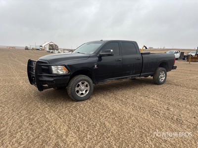 2013 Ram 2500 ST 4x4 Crew Cab Pickup