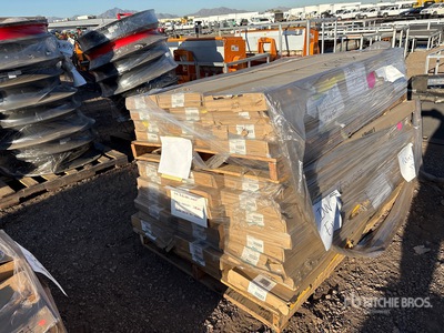 Quantity of (11) A/C Components Articoli da ferramenta e di consumo (Unused)