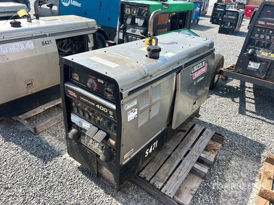 2015 Lincoln 400 A Multi-Process Engine Driven Welder