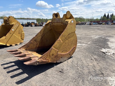 59 in Digging Excavator Bucket