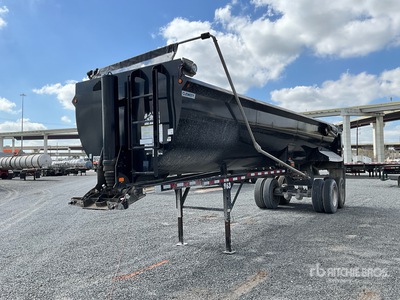 2019 Clement ROCKSTARPLUS3232 32 ft T/A Frameless Aggregate End Dump Trailer