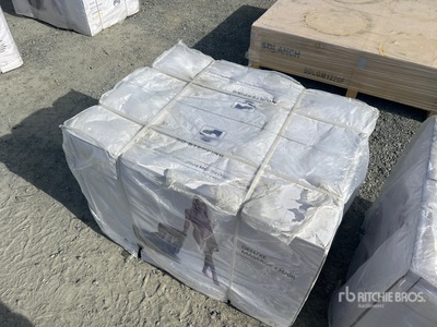 2026 IRLMC Massage Chair Divers - Mobilier de maison (Unused)