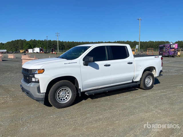 2019 Chevrolet Silverado 1500 4x4 Crew Cab Pickup