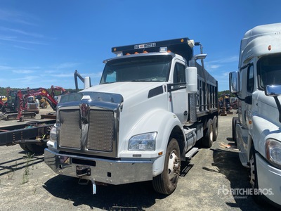 2016 Kenworth T880 6x4 Tipper Truck