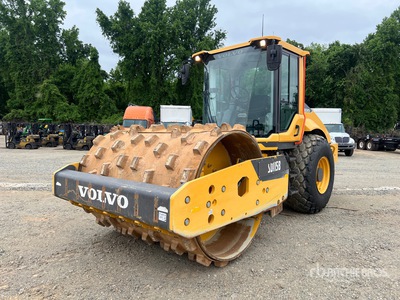 2023 Volvo SD115B Smooth Drum Compactor
