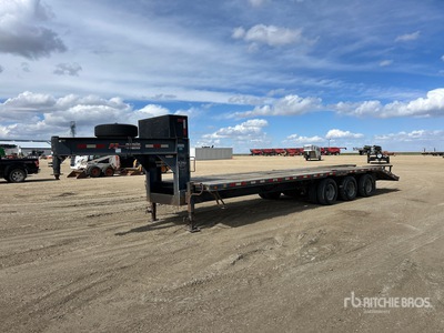 2008 Trailtech 31 ft Tri/A Gooseneck Apparatuur aanhangwagen