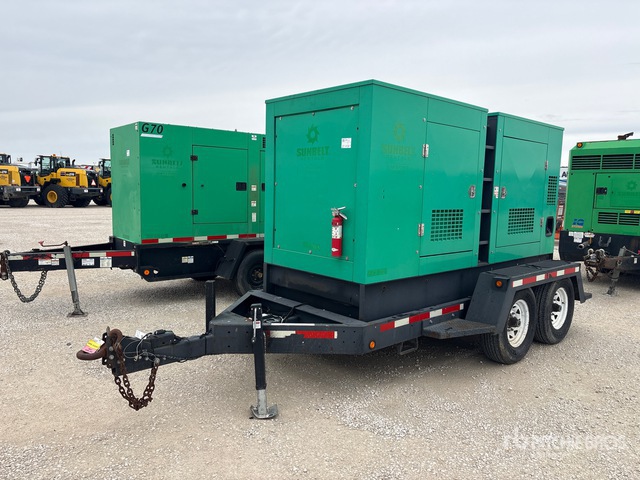 2014 Magnum MMG235 190 kW Mobile Generator Set