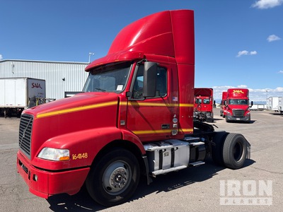 2016 Volvo VNM42T 4x2 S/A Day Cab Truck Tractor