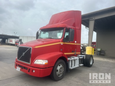 2016 Volvo VNM42T 4x2 S/A Day Cab Truck Tractor