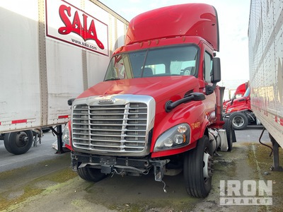2017 Freightliner Cascadia 113 4x2 S/A Day Cab Truck Tractor