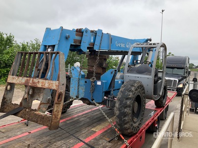 2007 Genie GTH-844 Teleskoplader (Inoperable)