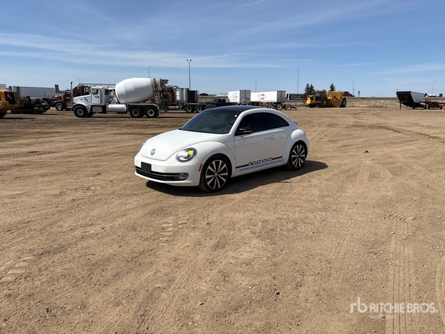 2013 Volkswagen Beetle 2013 Volkswagen Beetle Turbo Automobile