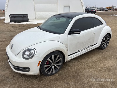 2013 Volkswagen Beetle Turbo Automobile