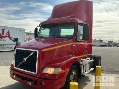 2016 Volvo VNM42T 4x2 S/A Day Cab Truck Tractor
