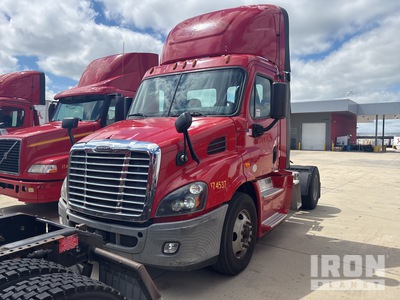 2017 Freightliner Cascadia 113 4x2 トラックトラクター（S/A） (Inoperable)