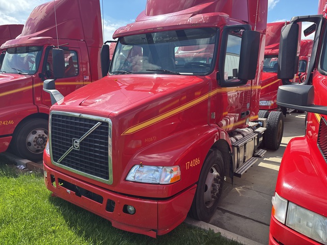 2017 Volvo VNM42T 4x2 S/A Day Cab Truck Tractor (Inoperable)