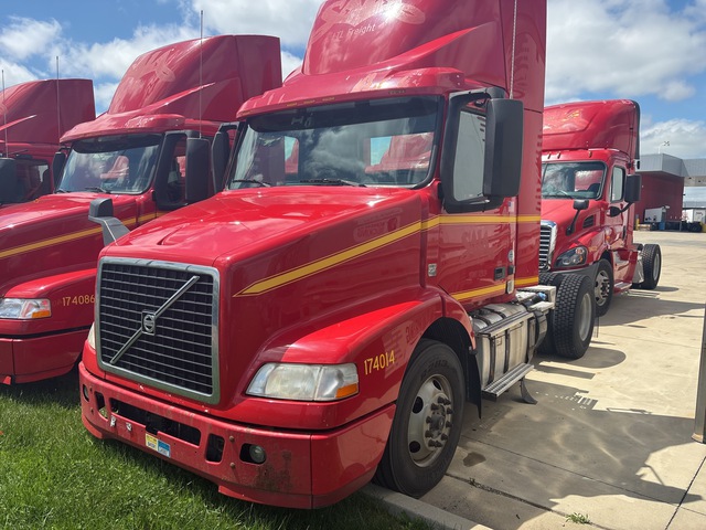 2017 Volvo VNM42T 4x2 S/A Day Cab Truck Tractor (Inoperable)
