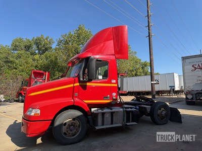 2017 Volvo VNM 4x2 S/A Day Cab Truck Tractor