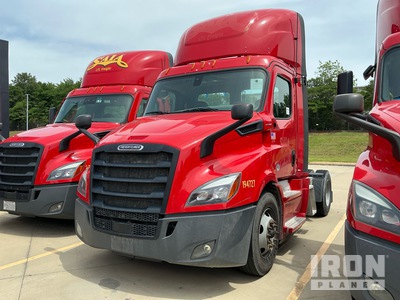 2019 Freightliner Cascadia 116 4x2 S/A Day Cab Truck Tractor