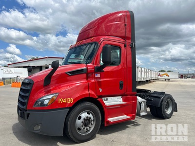 2019 Freightliner CA113 4x2 Cabeza Tractora Cabina Corta