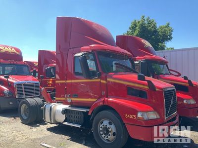 2016 Volvo VNM 4x2 S/A Day Cab Truck Tractor
