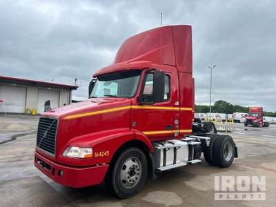 2016 Volvo VNM42T 4x2 S/A Day Cab Truck Tractor