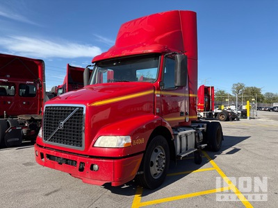 2016 Volvo VNM42T 4x2 S/A Day Cab Truck Tractor