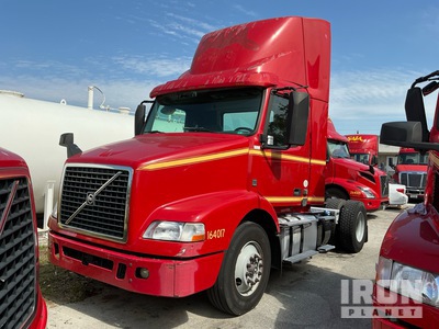 2016 Volvo VNM 4x2 S/A Day Cab Truck Tractor