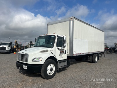 2018 Freightliner M2106 4x2 Furgoneta caja cerrada