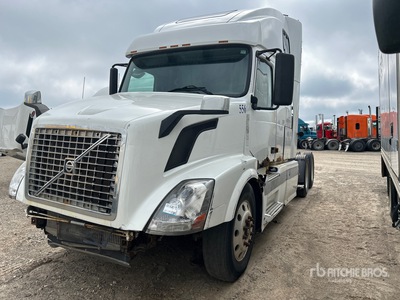 2006 Volvo VNL 6x4 T/A Sleeper Truck Tractor