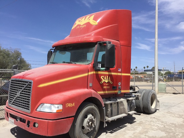 2017 Volvo VNM42T 4x2 S/A Day Cab Truck Tractor (Inoperable)