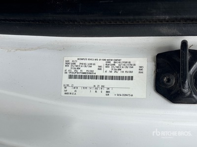 2021 Ford F-550 4x4 Camion de servicios