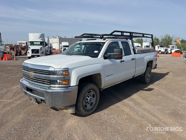 2017 Chevrolet Silverado 2500 HD 4x4 Extended Cab Pickup