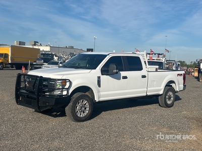 2022 Ford F-250 STX 4x4 Crew Cab Pickup