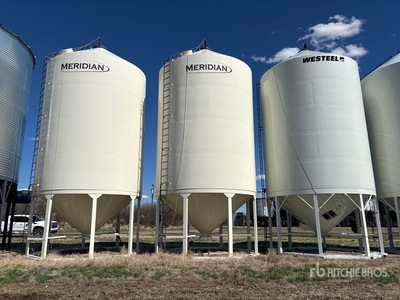 Meridian +/- 4000 bu Smooth Wall Hopper Graan bak
