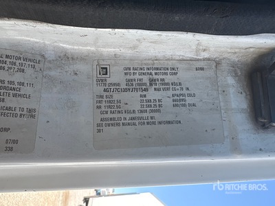 2000 Isuzu FTR Fahrgestell