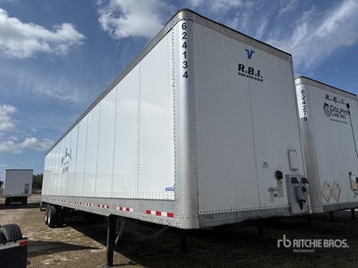 2023 Vanguard 53 ft x 102 in T/A Remorque fourgon